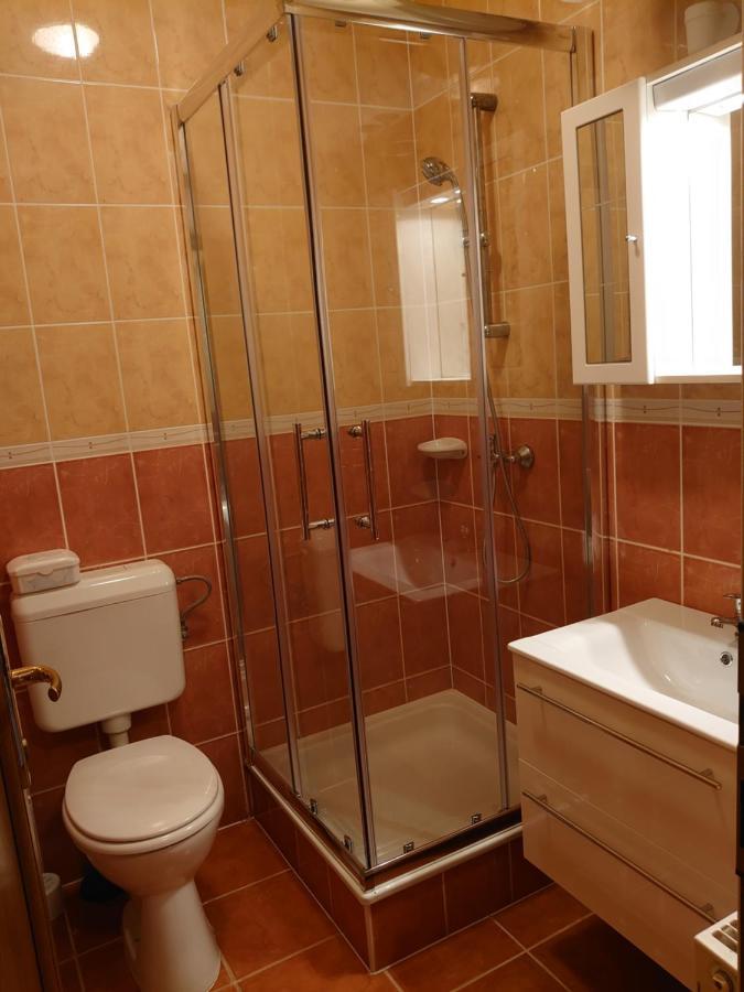 Coke Wellness Apartman Siófok Exteriör bild