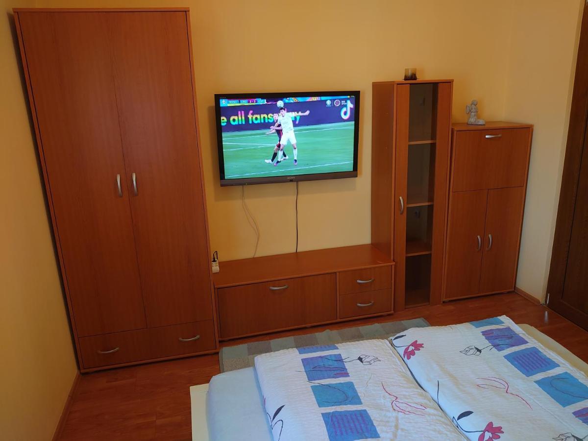Coke Wellness Apartman Siófok Exteriör bild